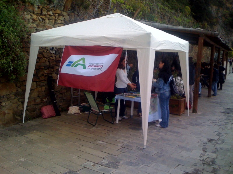 The info point of The Sea and Apennines Parks is active in Cinque Terre